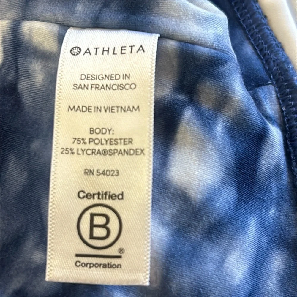 Super Cute women’s ATHLETA TIE DYE SALUTATION 7/8 TIGHT IN POWERVITA size MEDIUM - Picture 9 of 10